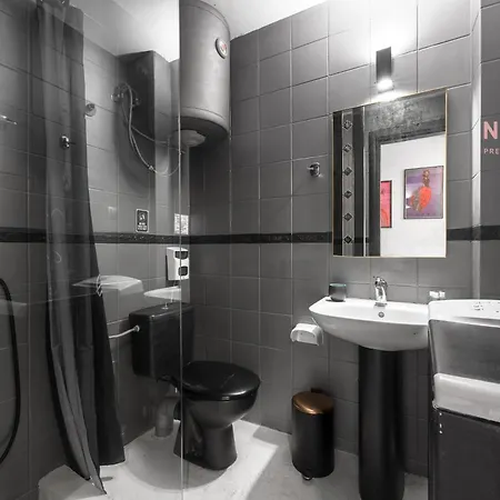 Rocco, Nilie Hospitality Mgmt